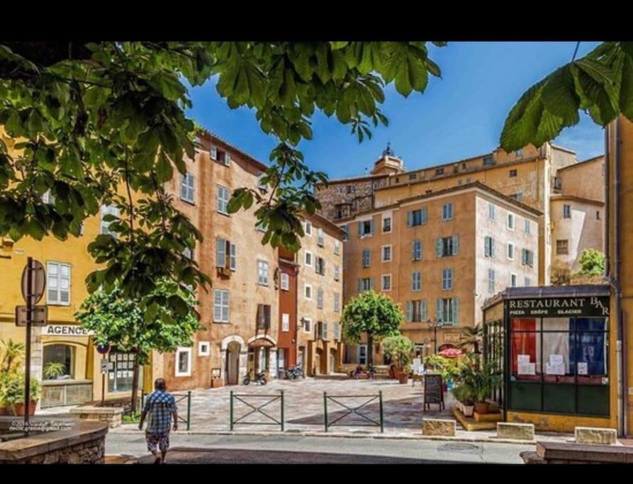 Grasse : Centre Ville Superbe Appartement 2 Chambres エクステリア 写真